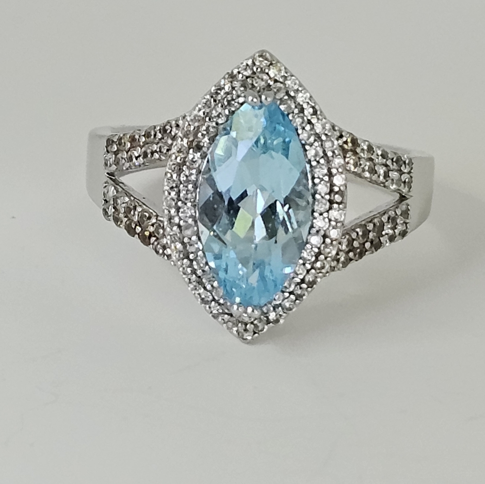 Vintage Sky Blue Topaz and White Zircon Sterling Silver Ring Size 10